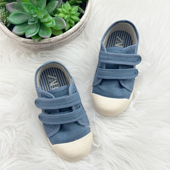 Zara Kids Blue Canvas Sneakers Size 23